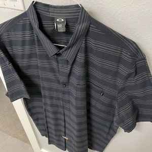 Oakley mens button down shirt
